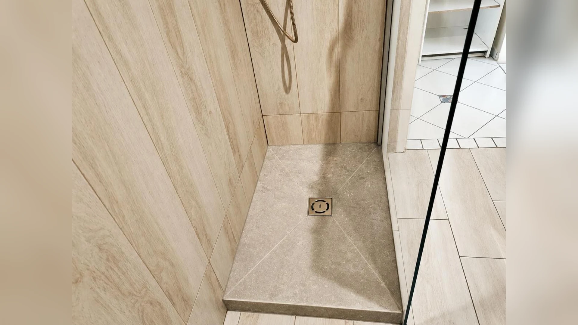 La doccia del bagno privato