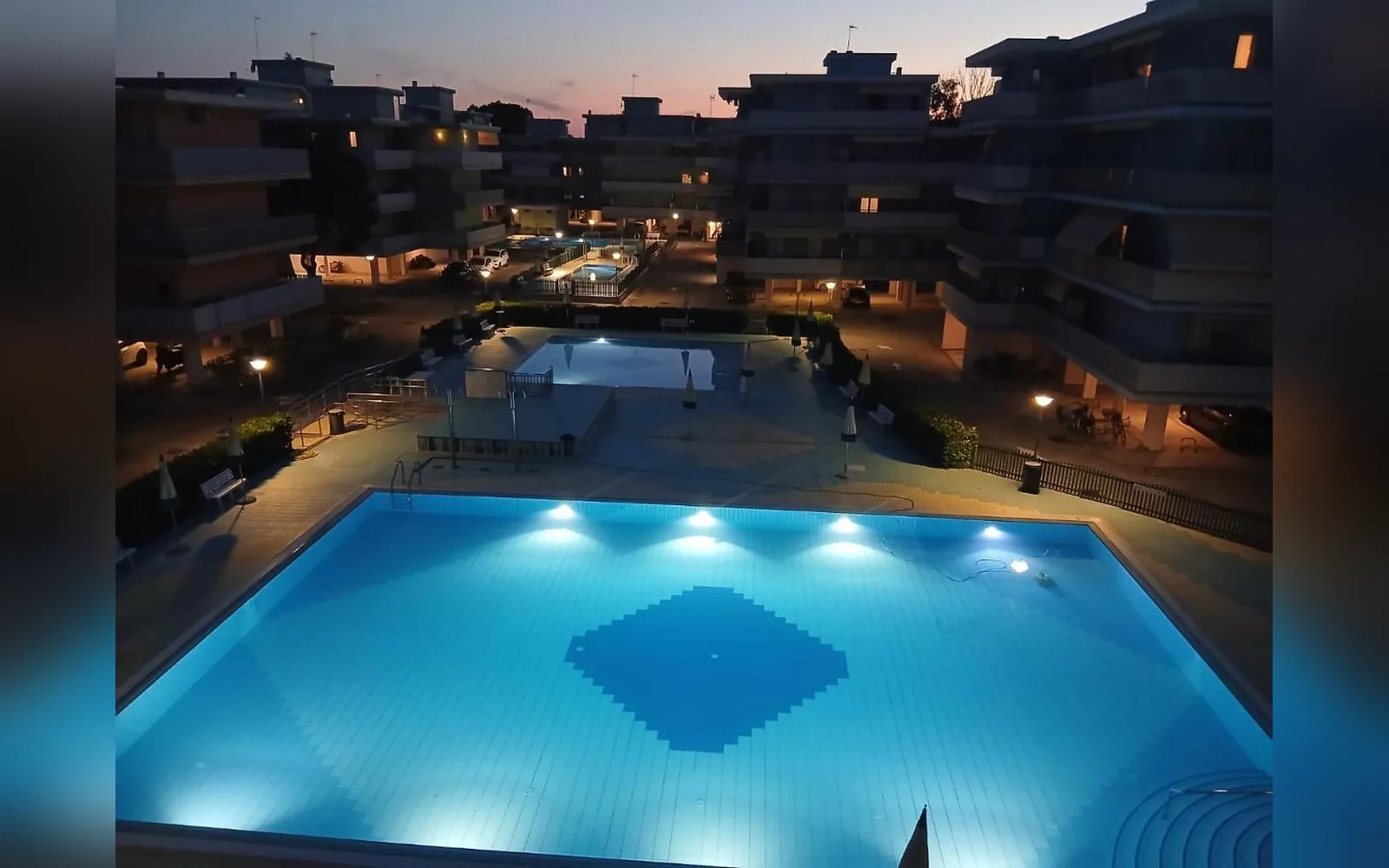 Esterni di Casa Vacanze Monachy Beach — Bilocale vista piscina a Bibione,  (foto 18)